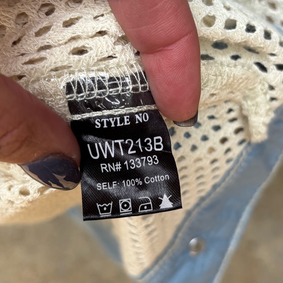 POL Denim Shacket - Picture 4 of 4